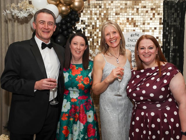 Encore Contemporary Choir 15th Anniversary dinner held in The Ebrington Hotel.
Tenor John Coyle with sopranos Elena Guthrie-Dunne, Caroline Merrick and Natasha Guthrie-Dunne.
Mandatory Credit Lorcan Doherty : Encore 15th Birthday.