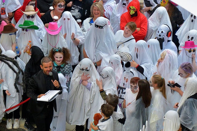 Compere Micky Doherty with ghosts and ghouls during the Foyleside Shopping Centre’s ‘Squadghouls’ Halloween event on Sunday afternoon.  Photo: George Sweeney.  DER2244GS – 026