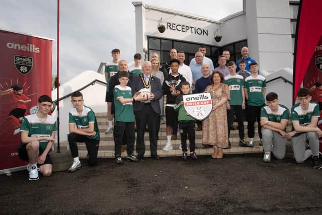 O'NEILLS FOYLE CUP 2024 LAUNCH. . . .Liverpool FC's Trent Kone-Doherty, special guest at the launch of this year's tournament in the Waterfoot Hotel, Derry pictured with the Mayor of Causeway Coast and Glen, Stephen Callaghan and the Mayor of Derry City and Strabane District Council, Patricia Logue, funding representatives, coaches, players and Foyle Cup organisers. (Photo: Jim McCafferty Photography)