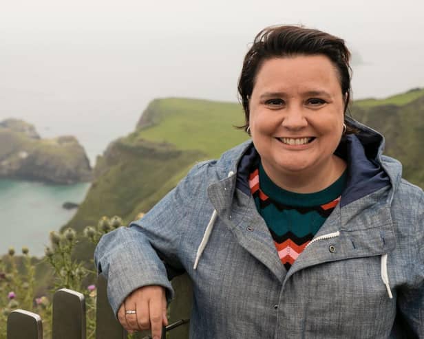 Susan Calman and Helen (her trusty camper van) head to Northern Ireland’s dramatic coastline, beginning in Glenariff