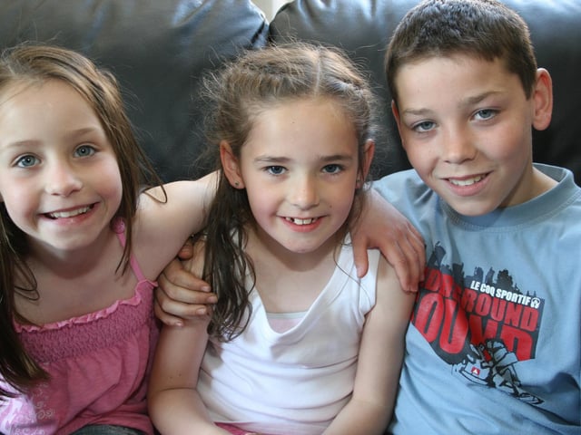 Parties across Derry in May 2005