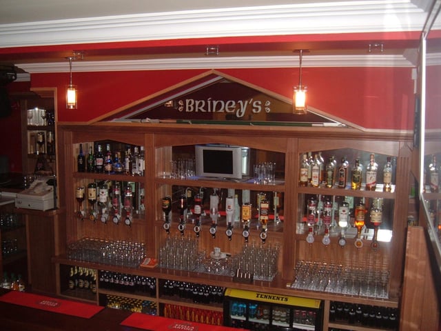 Briney's Bar Clonmany in December 2004.