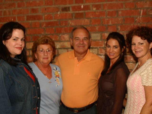 The Conaha Family Daughters with mum and dad Sadie Patricia and Kerrie celebrating their parents 40th Wedding Anniversity at Bar Zu 7282dd : Parties in Derry in July 2005.
