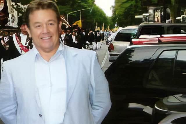 Well-known Derry man John O’Connor has released a new album of classic songs from both the ‘great Irish and American songbooks’ in memory of his late mother.