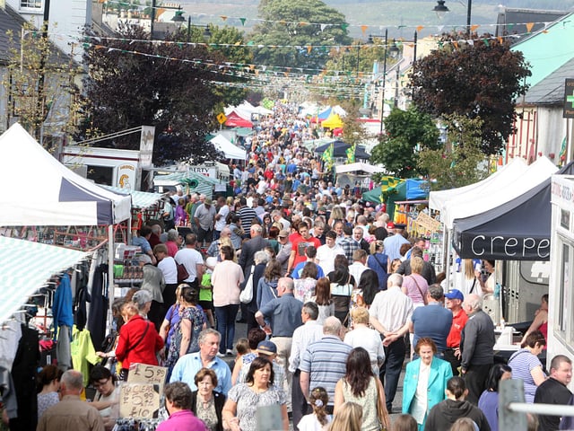 The Festival programme varies from year to year but typically it will include some of the following events: Live Music on the street, Tug-o-war, Kids Fun Day, Treasure Hunt, Stalls, Dancing & Live Music on Main Street all day during the Harvest Fair Day, Parade with Bands,& Carnival Floats and much more (Sunday), Festival Queen Dance, Music nightly in the local pubs, Bar Extensions, Annual Harvest Fair 10K Road Race and much more. Between September 11 and 15.