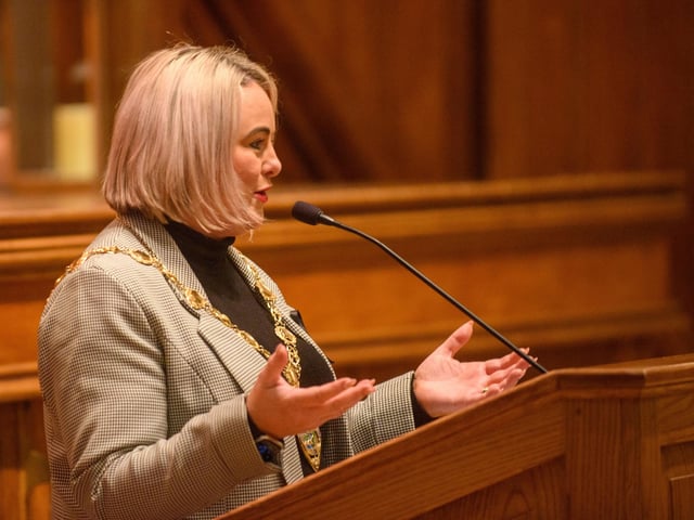 The Mayor Councillor Sandra Duffy welcomed pupils from Lisneal College to the Guildhall as she recognised the hugely successful cricket teams who claimed four trophies last season including the, U15 Ulster Schools Cup,Under 14 Derriaghy Cup, U13 Slemish Cup, U12 Wesley Ferris Cup. Picture Martin McKeown. 26.01.23:.