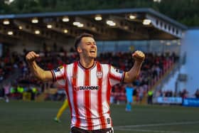 Derry City goalscorer Danny Mullen celebrates his second half strike in front of the North Stand. Photograph by Kevin Moore.