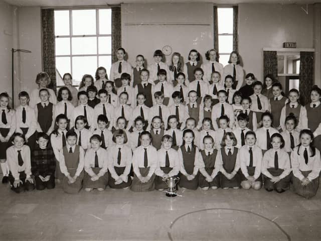 Feis Dhoire Cholmcille competitors and winners from 30 years ago.