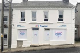 A clothing and accessories store with a difference ‘Síoraí’ opens its doors on Bridge St, Carndonagh this Saturday.