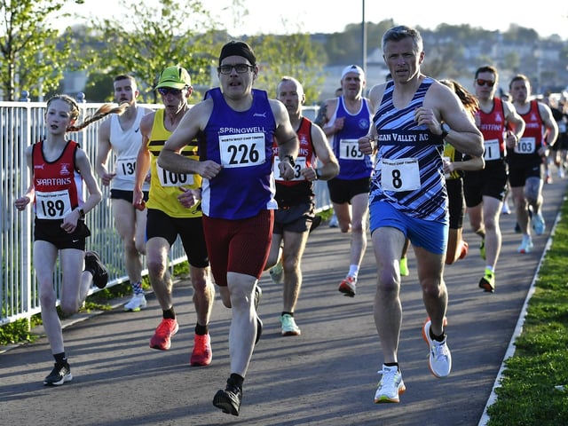 Bay Road 5K competitors. Photo: George Sweeney
