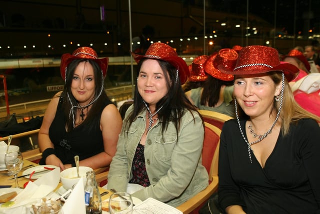 Heading down to the Lifford Races for your Hen Party back in 2005.