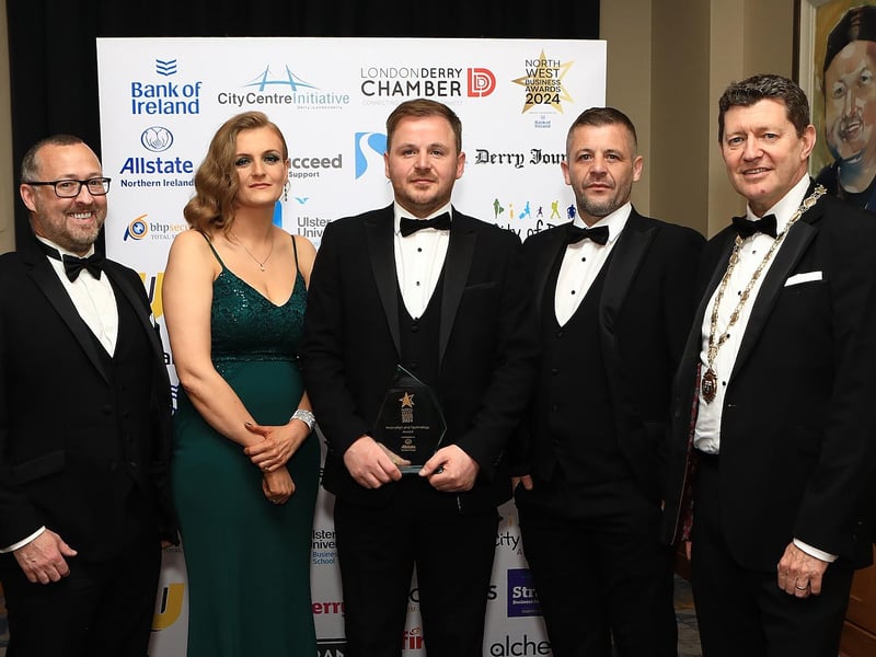 Aidan O'Kane, Director of IT Operations at Allstate NI, presenting Foods Connected with the Innovation & Technology Award, alongside Greg McCann, President of Londonderry Chamber of Commerce