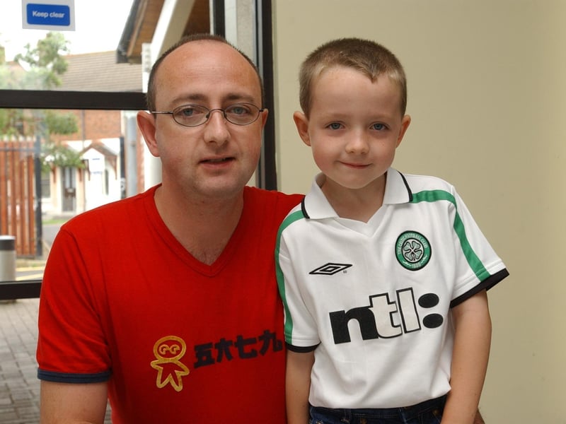 Derry youngsters enjoying summer in August 2003