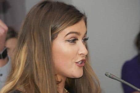 East Derry MLA Cara Hunter raised waiting lists for specialist dental care for children in the Northern Trust and the Western Trust this week.