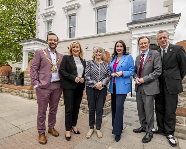 Lord Mayor Micky Murray, First Minister Michelle O'Neill, Marie Heaney, Deputy First Minister Emma Little Pengelly, Vice-Chancellor Professor Sir Ian Greer and Professor Glenn Patterson
