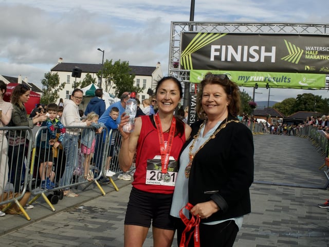 Female winner Catherine Whoriskey pictured with Mayor of Derry Cllr. Patricia Logue after the race.