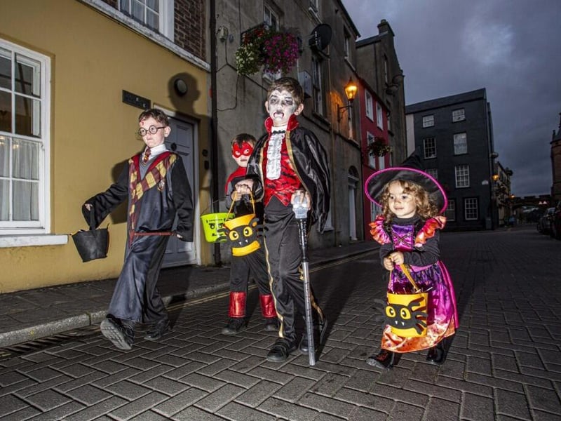 Children will be invited to unleash their creativity with arts and crafts, transform into their favourite Hallowe’en characters,