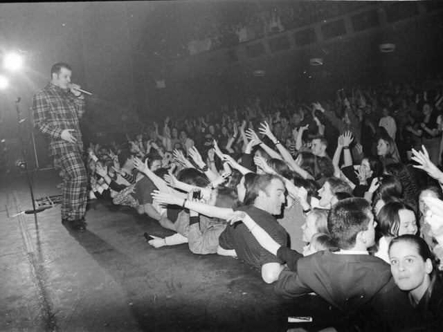 There was packed house in the Rialto after ‘Things Can Only Get Better’ spent four weeks at number one in January 1994 following D:Ream’s support slot on a Take That tour of the UK.