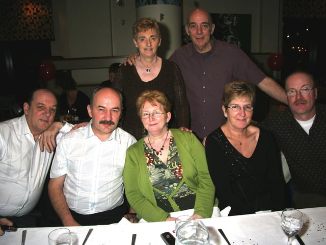Paul Whoriskey, Liam Whoriskey, Attiacta Whoriskey, Meia Whoriskey, Davy Northy. 0011/JML : Parties across Derry in January 2006.