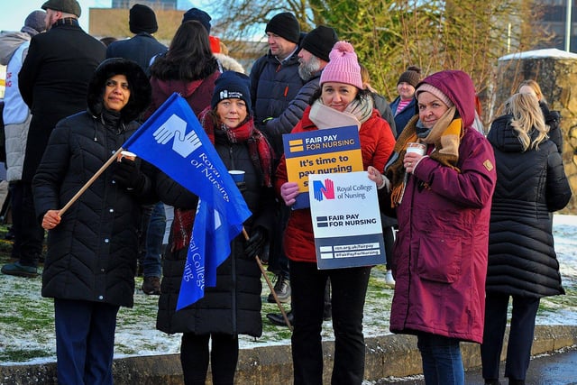 Royal College of Nurses members, campaigning for fair pay and conditions, take part in industrial action at Altnagelvin Hospital on Thursday morning.  Photo: George Sweeney. DER2250GS - 36