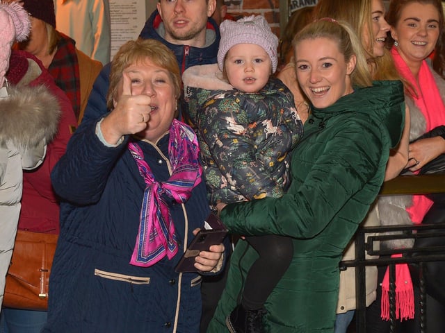 Happy faces at the Derry Christmas Lights parade. Photo: George Sweeney. DER2147GS – 017