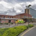 An expectant mother had to sleep on the floor in the Altnagelvin A&E on Monday evening, Julie Middleton told MLAs at Stormont this week.