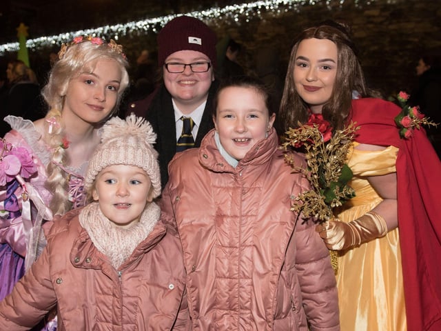 Cadhla Harkin, Aimee Bond and Enya Harkin at the Christmas Lights Switch. Picture Martin McKeown. Inpresspics.com. 23.11.17