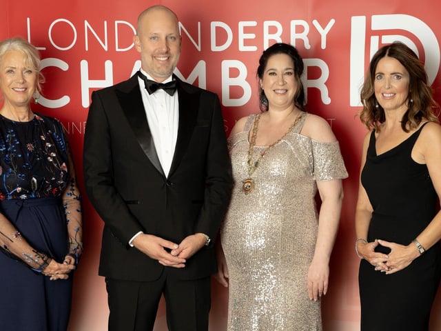 The Derry Chamber of Commerce held its Annual President’s Dinner at the White Horse Hotel. Pictured left to right are Chamber CEO Anna Doherty, US Consul General James Applegate, Chamber President Selina Horshi and Maurece Hutchinson, JMK Solicitors.