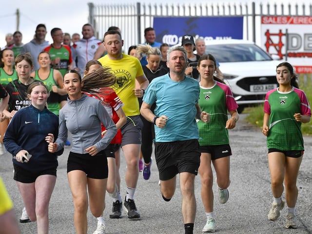 Participants in the Na Piarsaigh Dermot McCrossan Canter the Corrody 5km, held at Corrody Road on Sunday evening last. Photo: George Sweeney