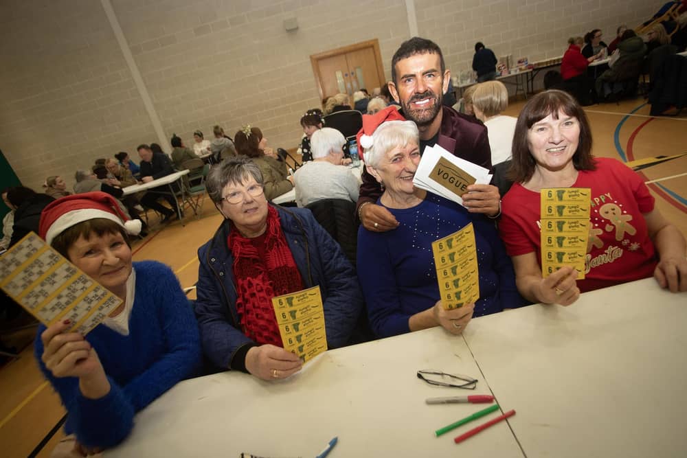 Bingo MC Micky Doherty pictured with Bernie Gallagher, Robin Meenan, Bridie McGlinchey and Molly Lynch. : .