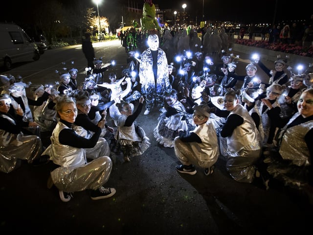 The lovely Irena and her City Dance troupe.