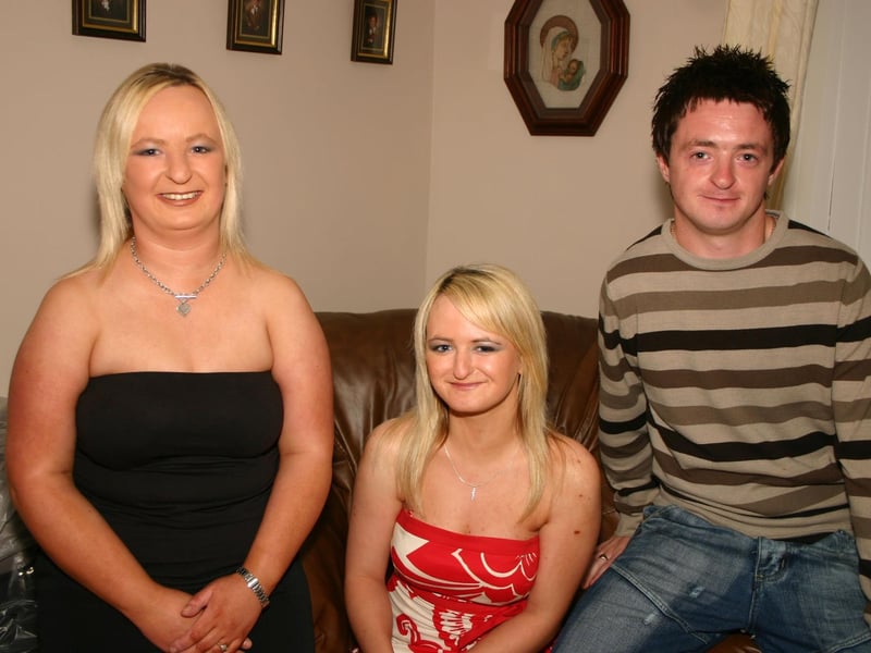 The Birthday girl Stephanie Hamilton with her sister Tracey and brother Pajo at the Birthday celebrations. 4893/dd