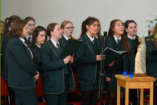 Students from St Cecilia’s College choir take part in a Carol Service held in St Mary’s Church, Creggan, on Tuesday afternoon. Photo: George Sweeney. DER2251GS – 07