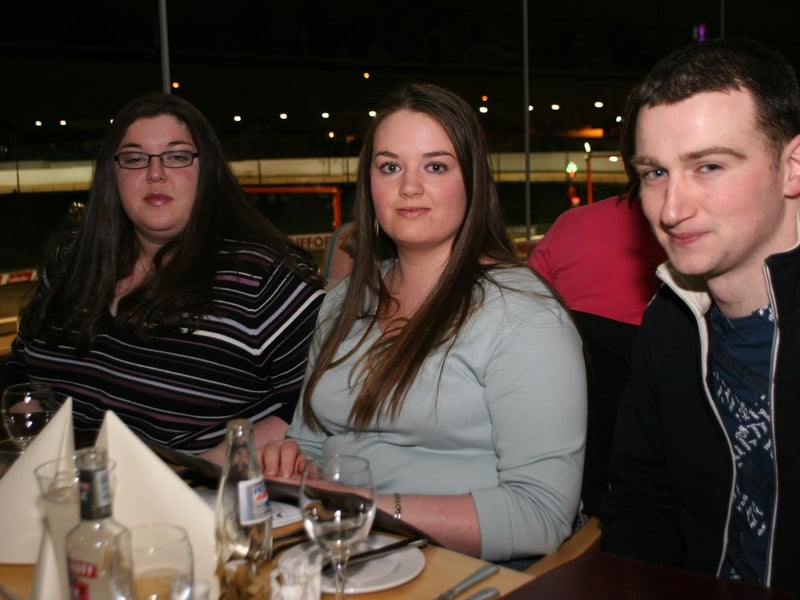 Folks out enjoying the Lifford Races back in January 2005.