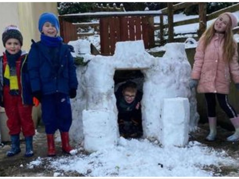 Wow! Lana, Darragh, Conan, Cillian and Michael building their igloo. Photo: Naomi Smyth.