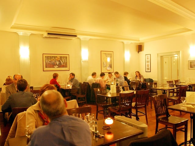 A night out at Mange 2.