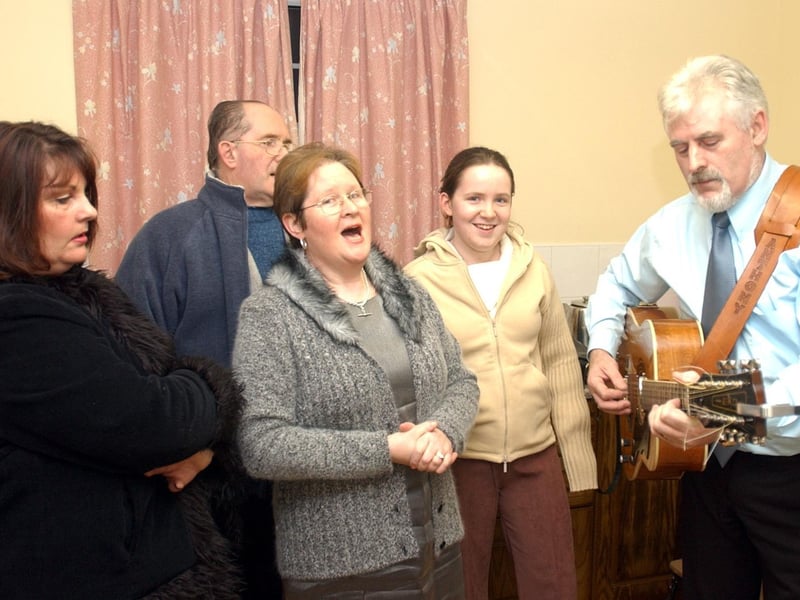 Rehearsing for the Carrowmenagh Christmas Concert, are Josie Farren, Patrick McLaughlin, Anne Cavanagh, Patricia McLaughlin, and Anthony McGonigle. (3112C52)