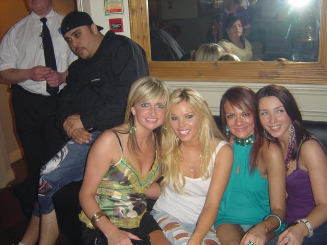 Earth Niteclub in May 2006