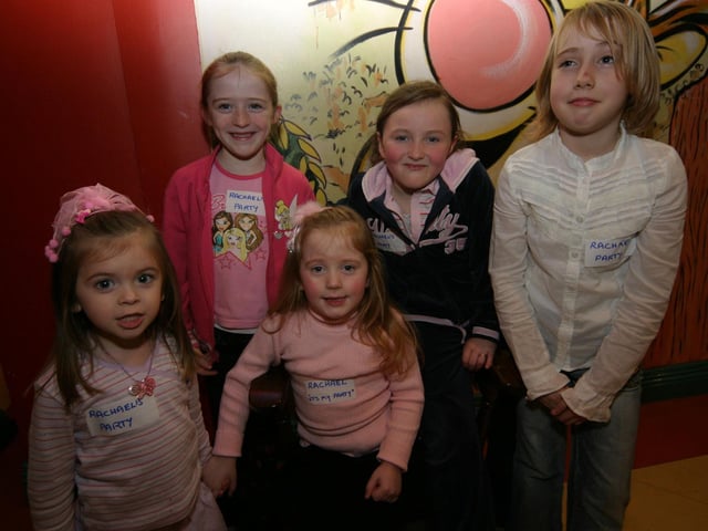 Aileen Curley, Donna McGilloway,Eileen Dean and Rachel McCarron.0034/JML : Parties across Derry in January 2006.