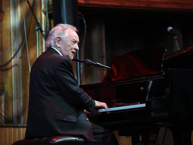 Phil Coulter performing his classic ode to Derry, 'The Town I Loved So Well'.