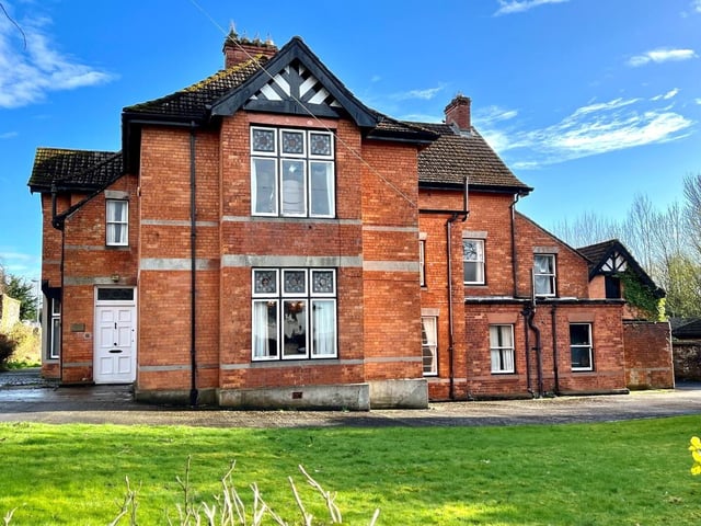 'Magnificent' period home on the market in Derry