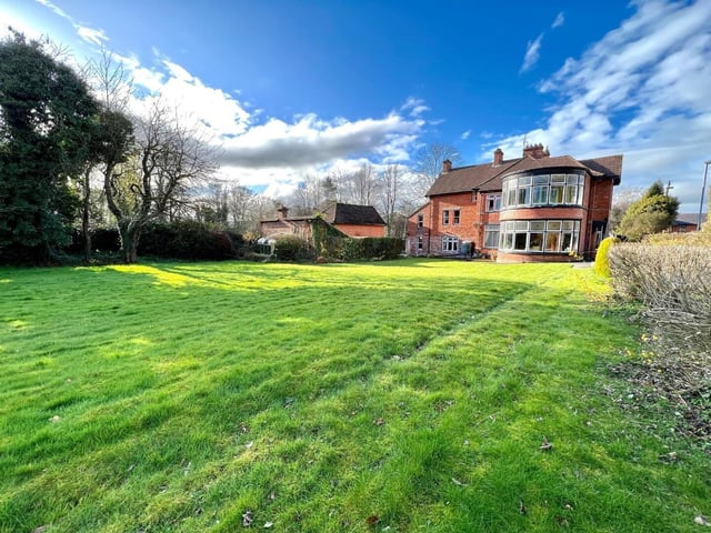 'Magnificent' period home on the market in Derry