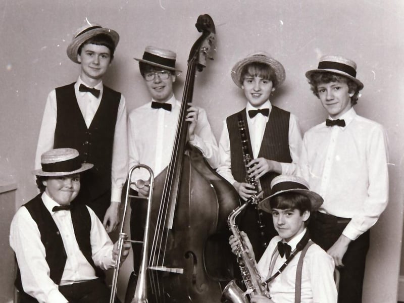 Winners and competitors at Feis Dhoire Cholmcille back in 1984.