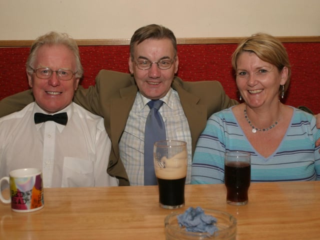 Pictures of Derry people partying in November 2003