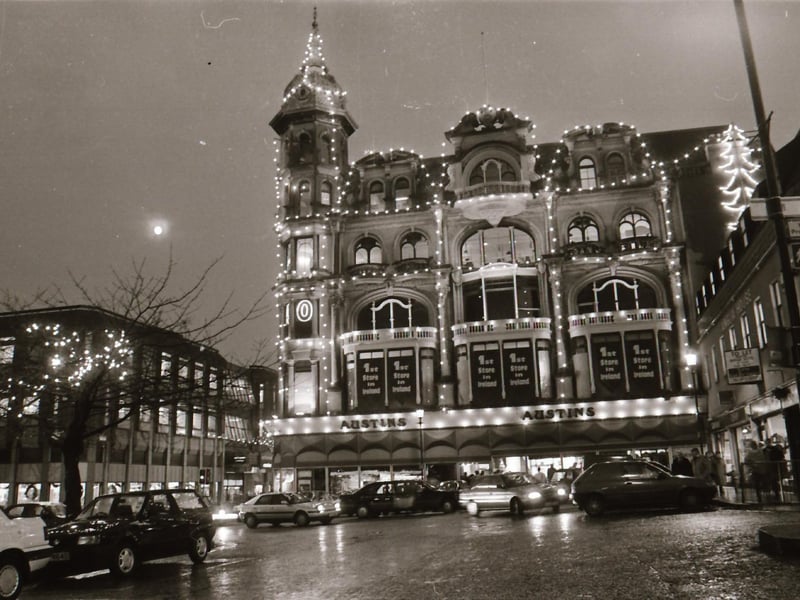 Austin's Christmas Lights Switch on 1993.