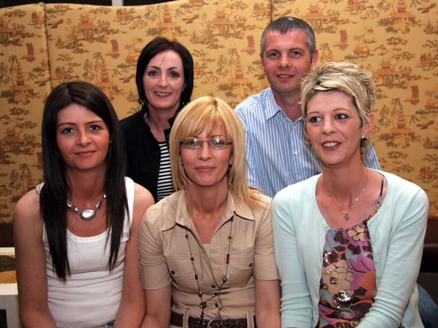 Paula smiles for the camera with Patricia, Catherine, Donna and Christopher 0117JML : Parties and celebrations across Derry in May 2006.