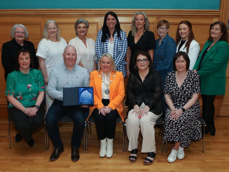 Mayor Sandra Duffy makes a presentation to Legenderry Relay for Life committee members in recognition of the outstanding fundraising efforts for Cancer Research UK at a reception held in the Guildhall. (Photo - Tom Heaney, nwpresspics)