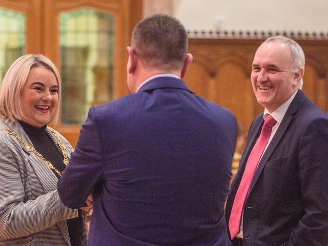 The Mayor Councillor Sandra Duffy, with Chris Wilson Head of Cricket and Michael Allen, Principal, as she welcomed pupils from Lisneal College to the Guildhall as she recognised the hugely successful cricket teams who claimed four trophies last season including the, U15 Ulster Schools Cup,Under 14 Derriaghy Cup, U13 Slemish Cup, U12 Wesley Ferris Cup. Picture Martin McKeown. 26.01.23:.
