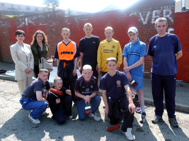 Derry youngsters enjoying summer in August 2003