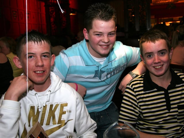 Blaine and Ciaran pose for the photographer with birthday boy Derryn 0046JML : Parties and nights out in March 2006